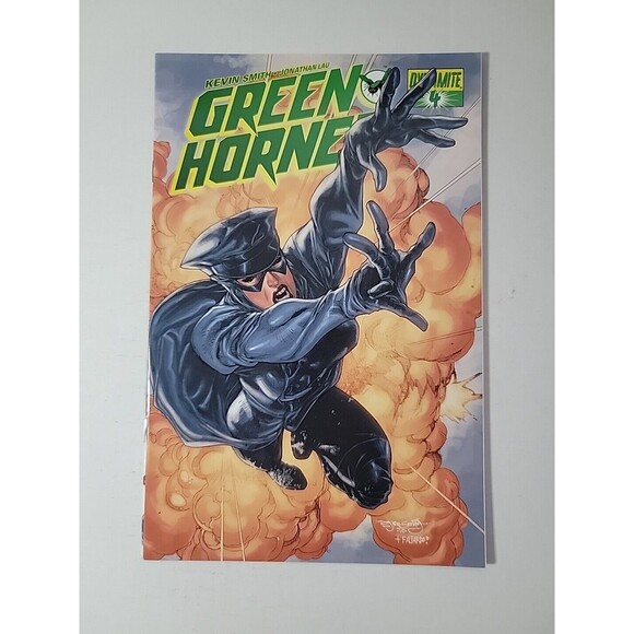 Green Hornet LOT Issues 1- 5 Dynamite Kevin Smith VF/NM - EXCELLENT CONDITION - Picture 5 of 6